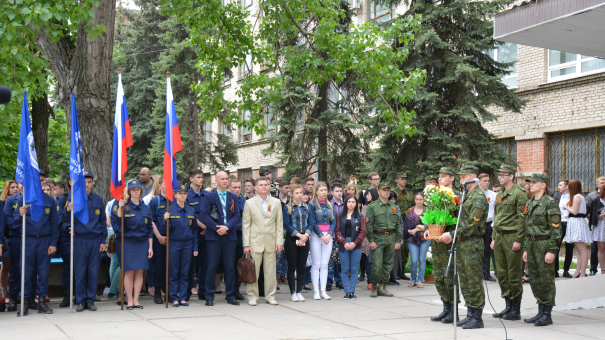 Торжественные мероприятия накануне 9 мая в Луганске. Фото: Геополитика.ру