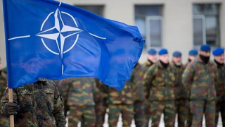 La battaglia della NATO in Ucraina e l’occupazione dell’Europa