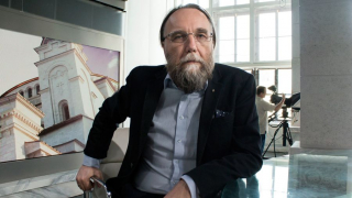 Philosoph und sozialer Aktivist Alexander Dugin: "Satanismus ist, als würde man die Materie über den Geist stellen"