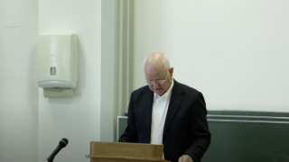 Prof. Dr. Wilfried von Bredow - Carl Schmitt und die Gemütlichkeit des juste milieu