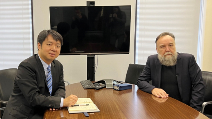 Dialogo entre Wang Wen y Alexander Dugin: Rusia debe estudiar la forma en que China a solucionado sus problemas.