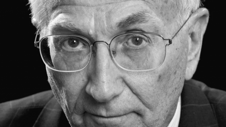 Seymour Hersh: EUA perdem credibilidade porque a maioria da população mundial apoia a Rússia